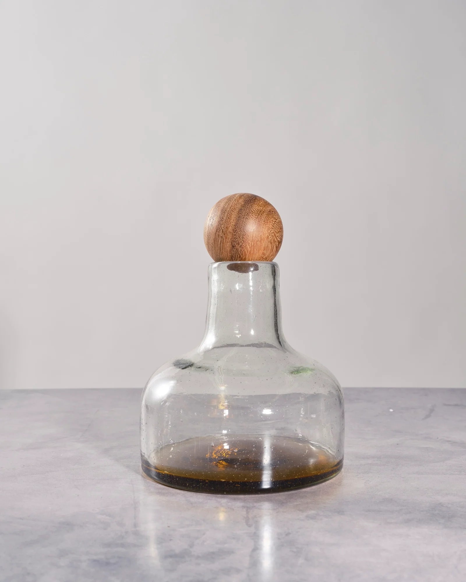 Amber Orlando Decanter/Bottle with Wood Topper