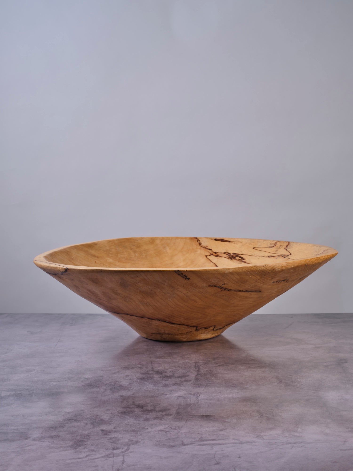 XXL 24 inch Classic Round Wood Bowl
