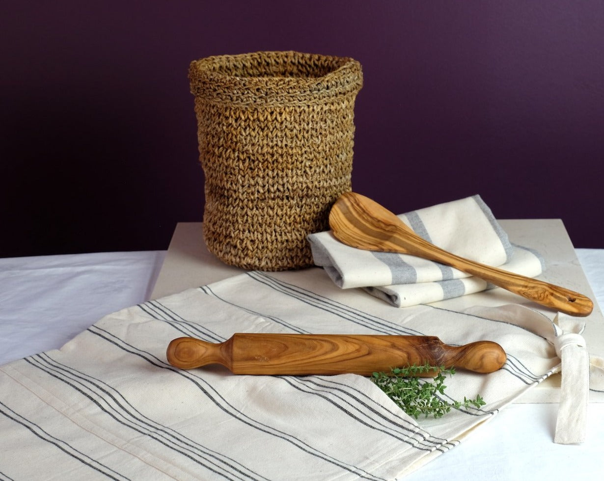 Gift Basket for Home Chefs with Tea Towels, Apron, Rolling pin and Cooking olive wood Spoon | TerraKlay
